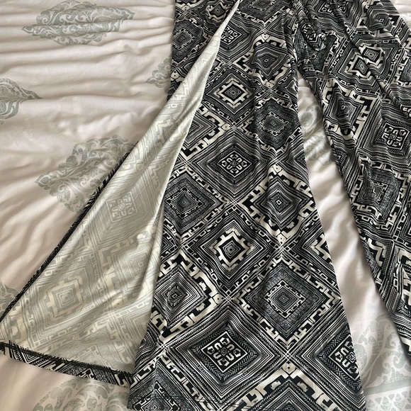 New 2 pice outfit size large - Picture 10 of 10